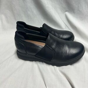 Clarks Unstructured Leather Slip On Shoes Un Loop 2 Step Black Women’s size 6M